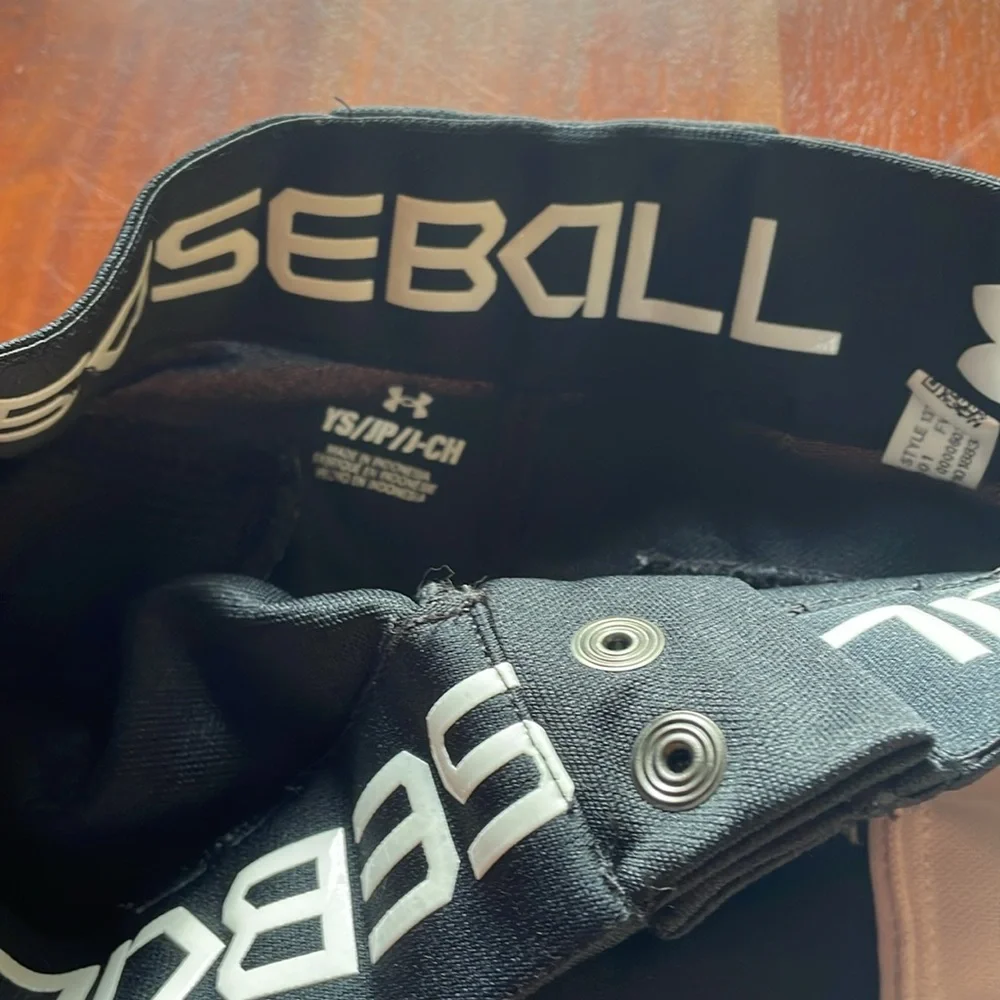 Lot of 3 Under Armour baseball pants - Picture 7 of 8